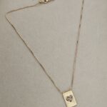 .Zircon heart, gold plated.
