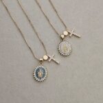 .Scapular chain and cross, gold plated.