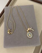 .Scapular chain and cross, gold plated. - Imagen 2
