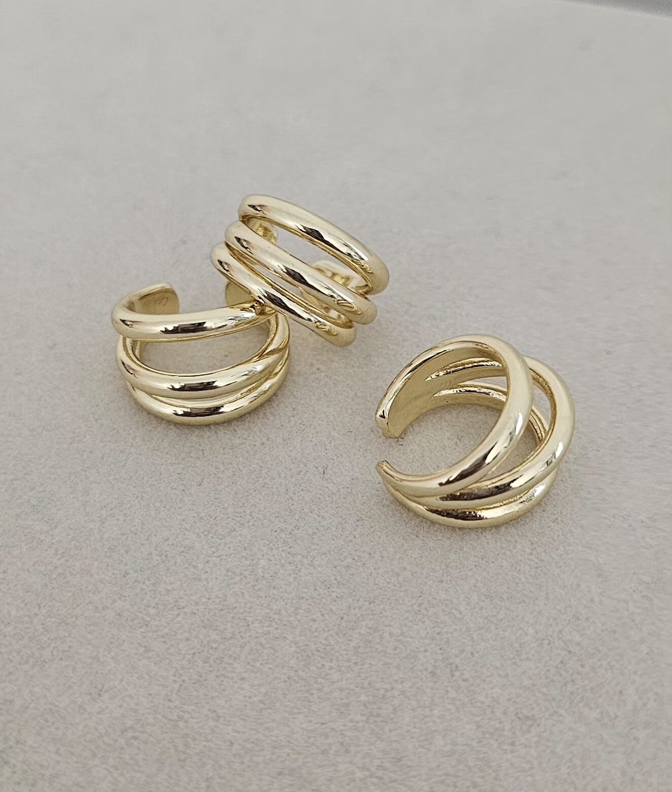 20260527_132113 Triple Band Adjustable Ear Cuff (Single Piece) - Imagen 1