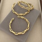 .Zircon and Gold- Plated Bracelet