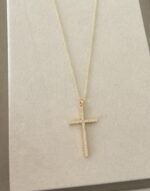 .Cross Necklace - Gold-Plated - Imagen 3