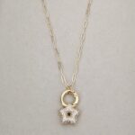 .Adjustable Long Necklace