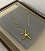 .Starfish Necklace
