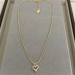 .Zircon Heart Necklace