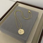 .Medallion Gold Necklace