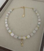 .white and Colorful natural Stone Necklace - Imagen 2