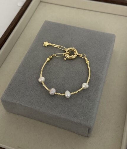 .Pearl Bracelet-Gold Plated