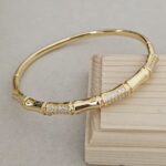 ..Textured Zirconia Bracelet