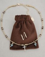 ...Natural stone necklace with turquoise-colored zirconia crosses - Imagen 2
